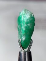 Swat Emerald Crystal – 7.495ct Untreated Green Gemstone - Image 10