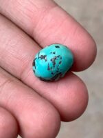 Luxurious Afghan Turquoise Cabochon: 14.95 Carats of Vibrant Beauty - Image 7