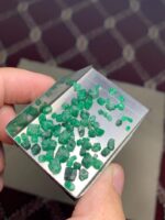 26.70ct Swat Emerald Rough Lot – Untreated Green Beryl Crystals - Image 2