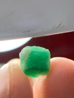 Unlocking the Beauty of a 4.280ct Emerald Crystal: 9.76 x 7.77 x 6.87mm - Image 2