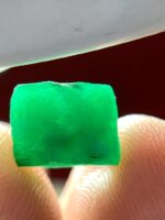 3.70ct Swat Emerald Crystal: A Rare Natural Green Treasure - Image 3