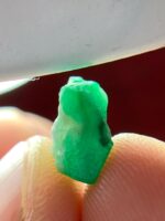 3.70ct Swat Emerald Crystal: A Rare Natural Green Treasure - Image 7