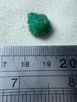 Natural Elegance: 8.51ct Swat Emerald Crystal with Vivid Color and Clarity - Image 8