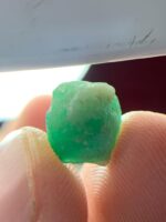 Unlocking the Beauty of a 4.280ct Emerald Crystal: 9.76 x 7.77 x 6.87mm - Image 9