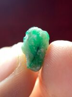 5.65ct Swat Emerald Crystal: Pure Green Clarity from the Heart of Pakistan - Image 9