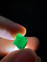 Natural Swat Emerald Crystal - 6.95 Ct Untreated Raw Green Gemstone | Collector’s Piece | - Image 2