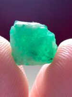 2.75ct Natural Emerald Crystal from Swat – Vibrant and Untouched - Image 4