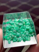 50.25 Carat Swat Emerald Rough Lot: Balanced Crystals with Strong Color Potential - Image 7