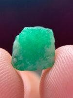 2.75ct Natural Emerald Crystal from Swat – Vibrant and Untouched - Image 8