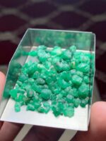 50.25 Carat Swat Emerald Rough Lot: Balanced Crystals with Strong Color Potential - Image 9