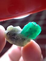 A 20.25-Carat Swat Emerald Specimen — Dimensions, Beauty & Collector Value - Image 2