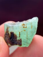 Magnificent 50.45ct Laghman Emerald Crystal – A Bold Statement in Natural Beauty - Image 4