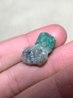 A 20.25-Carat Swat Emerald Specimen — Dimensions, Beauty & Collector Value - Image 4