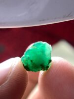 4.36ct Natural Emerald Crystal from Swat – A Raw Green Treasure from Pakistan - Image 4
