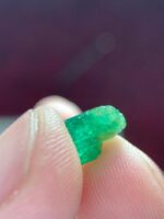 1.72ct Swat Emerald Crystal – Untreated Natural Green Gem (7.73 x 5.11 x 5.32 mm) - Image 3
