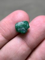 The Essence of Green: 2.80 Carat Emerald Crystal from Swat Valley, Pakistan - Image 6