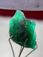 8.70 Ct Emerald Crystal from Swat Valley – Natural Green Gemstone (15.53 × 11.38 × 8.79 mm) - Image 7