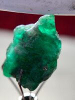 8.70 Ct Emerald Crystal from Swat Valley – Natural Green Gemstone (15.53 × 11.38 × 8.79 mm) - Image 10