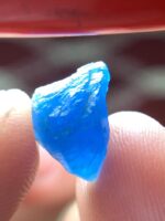 3.50ct A Delicate and Well Defined Natural Blue Crystal - Image 9