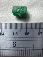 6.76 ct Swat Emerald Crystal — Bold Color, Natural Structure - Image 6