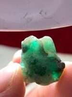 11.80ct Emerald Specimen from Swat – Natural Collector’s Gem (17.32×16.20×6.50mm) - Image 7