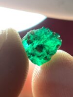 1.50ct Swat Emerald Crystal – Small Size, Big Presence - Image 3