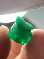 7.35 ct Swat Emerald Crystal – Natural Gemstone - Image 3