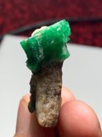 59.86ct Emerald Specimen from Swat – Bold Form, Brilliant Color - Image 5