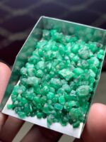 Majestic and Raw: 81.55-Carat Emerald Rough Lot from Swat - Image 8