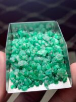 Majestic and Raw: 81.55-Carat Emerald Rough Lot from Swat - Image 10