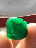 7.50 Ct Natural Emerald Crystal from Swat – Vivid Green Gemstone (11.88×11.77×6.23 mm) - Image 4
