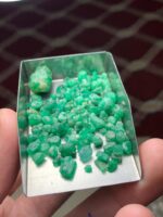 A Bold Natural Statement: 58.55 ct Emerald Rough Lot from Swat Valley - Image 4