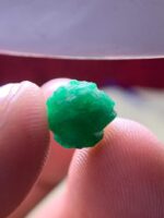 Natural 4.64ct Swat Emerald Crystal – Raw Beauty from the Mountains of Pakistan - Image 4