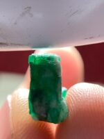 7.50 Ct Natural Emerald Crystal from Swat – Vivid Green Gemstone (11.88×11.77×6.23 mm) - Image 5