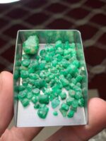 A Bold Natural Statement: 58.55 ct Emerald Rough Lot from Swat Valley - Image 8