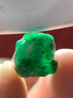7.50 Ct Natural Emerald Crystal from Swat – Vivid Green Gemstone (11.88×11.77×6.23 mm) - Image 9