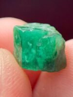 5.75ct Swat Emerald Crystal: A Bold Natural Beauty from Pakistan’s Gem Valley - Image 5