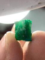 6.65 ct Swat Emerald Crystal – A Rare Gem from Pakistan - Image 9