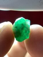 4.51ct Swat Emerald Crystal – Natural Untreated Green Gemstone (11.57 x 8.96 x 6.85 mm) - Image 10
