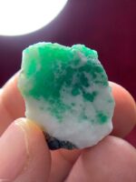 61.20ct Swat Emerald Specimen – Pakistan Crystal with Rich Color - Image 3