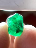 Elegant and Timeless: 1.76 Carat Emerald Crystal from Swat Valley, Pakistan - Image 10