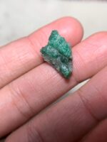 14.51 ct Swat Emerald Specimen – Compact Gem with Natural Charm - Image 6