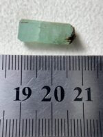9.10ct Laghman Emerald Crystal – A Slender Gem with Raw Elegance - Image 10