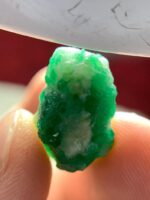 16.70ct Natural Emerald Crystal from Swat Valley – Large Untreated Collector's Gem (18.35 × 11.82 × 11.58 mm) - Image 10