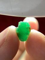 2.41 ct Natural Emerald Crystal from Swat Pakistan – Raw Green Gemstone Collector | 10.53x7.97x4.81 mm - Image 8