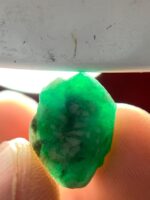 Rare 7.30ct Swat Emerald Crystal – Untreated Natural Beauty - Image 2