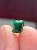 2.37ct Swat Emerald Crystal – Natural Green Gemstone (7.00 x 5.97 x 6.40 mm) - Image 9