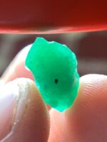 5.00 ct Natural Emerald Crystal from Swat Valley – Perfect Weight with Solid Proportions - Image 10