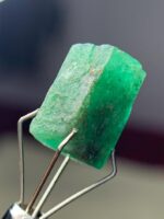 6.750ct Swat Emerald Crystal – Rare Natural Beauty (11.49 x 9.19 x 7.42mm) - Image 4