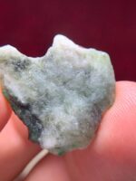 Verdant Majesty: 21.65ct Swat Emerald Specimen with Impressive Spread - Image 6